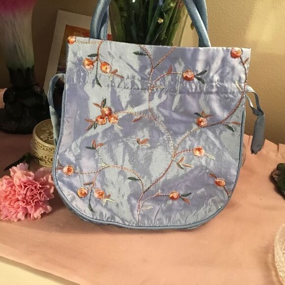 New Silky Feeling Drawstring Pouch in Soft Sky Blue - Picture 4 of 4